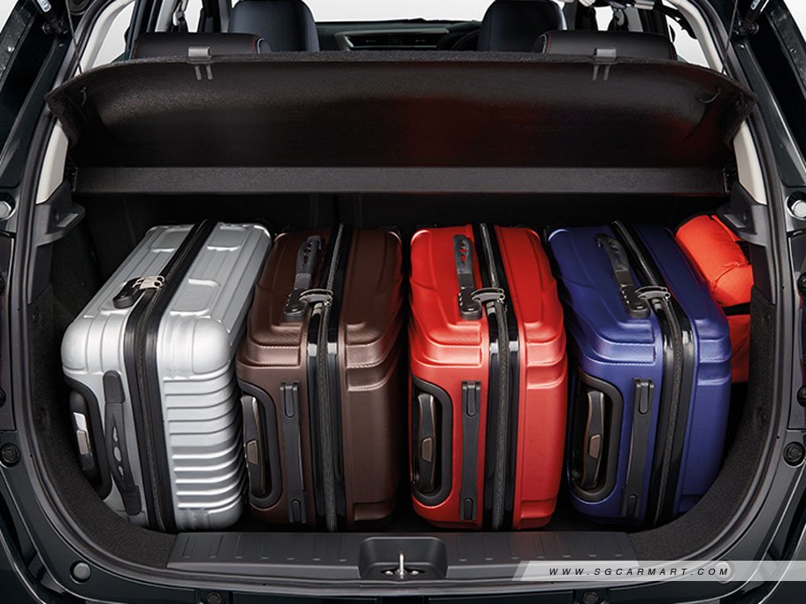 https://i.i-sgcm.com/new_cars/cars/12462/12462_g65