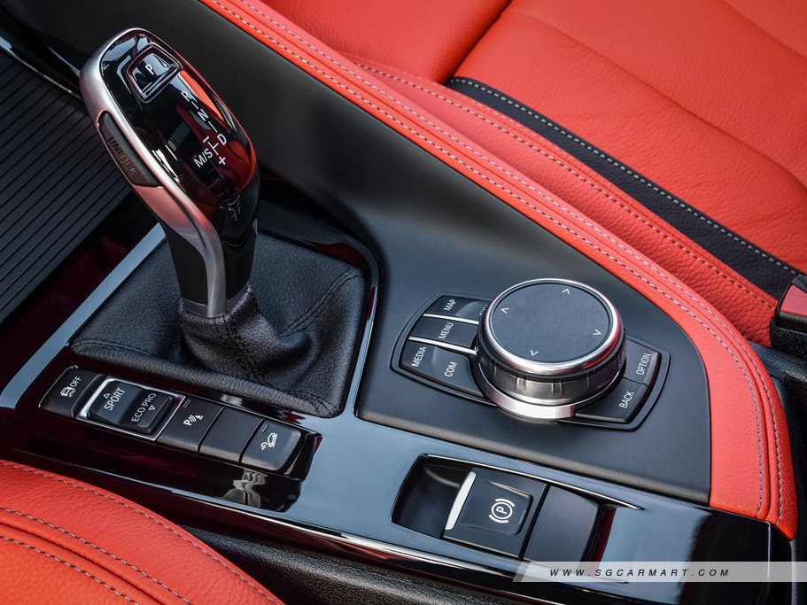https://i.i-sgcm.com/new_cars/cars/12466/12466_g14