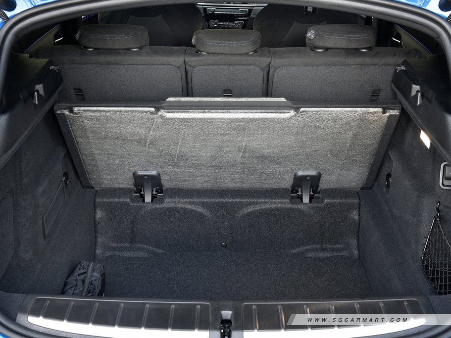 https://i.i-sgcm.com/new_cars/cars/12466/12466_g17