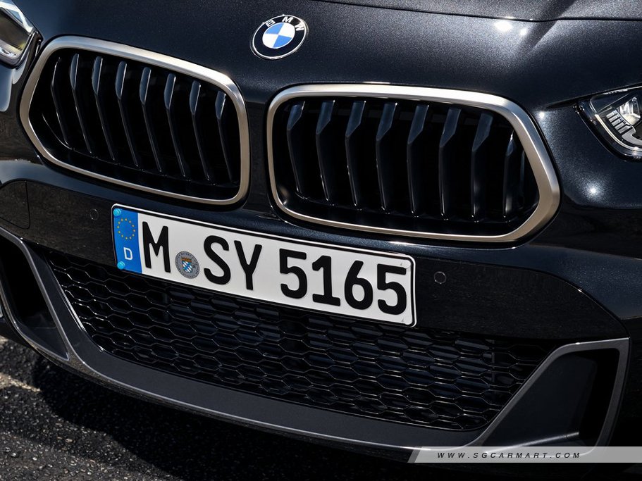 https://i.i-sgcm.com/new_cars/cars/12466/12466_g8