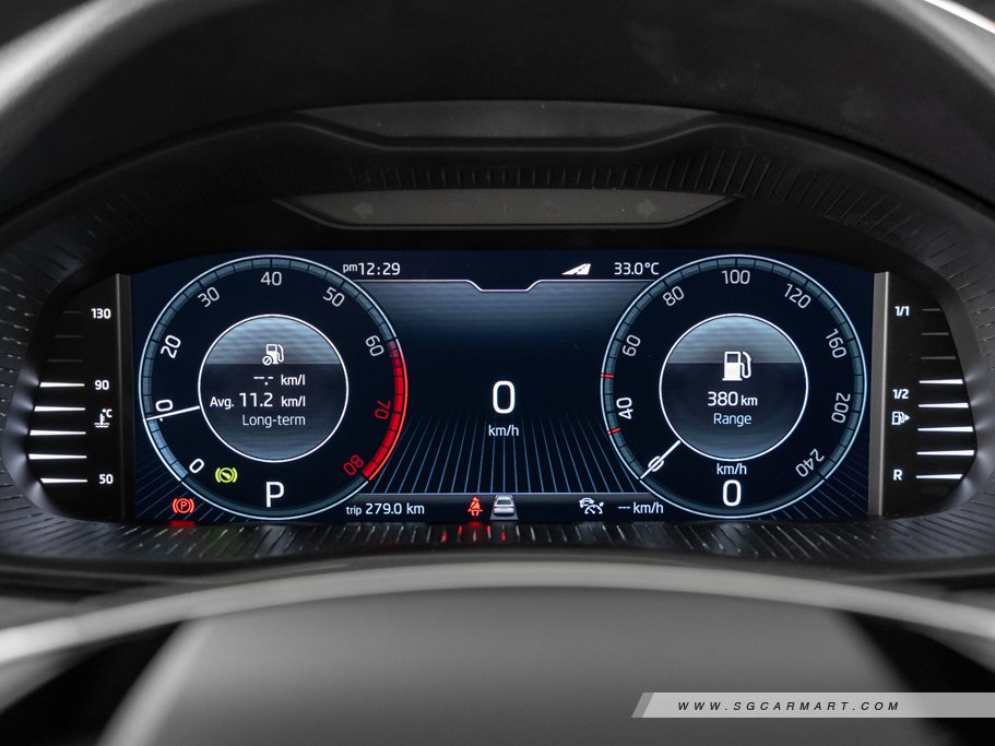 https://i.i-sgcm.com/new_cars/cars/12471/12471_g56
