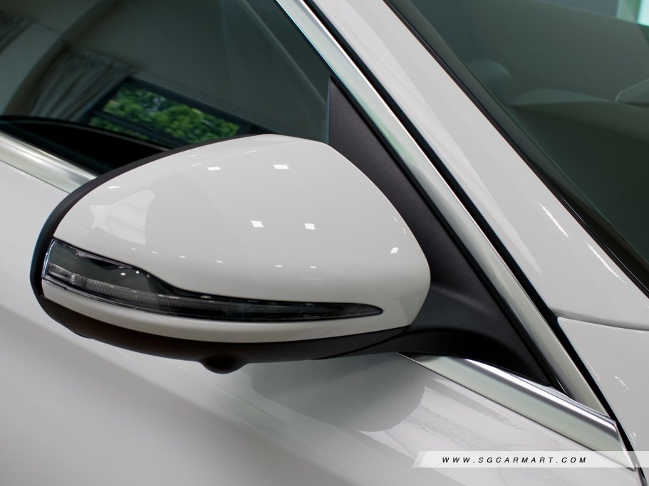 https://i.i-sgcm.com/new_cars/cars/12472/12472_g16