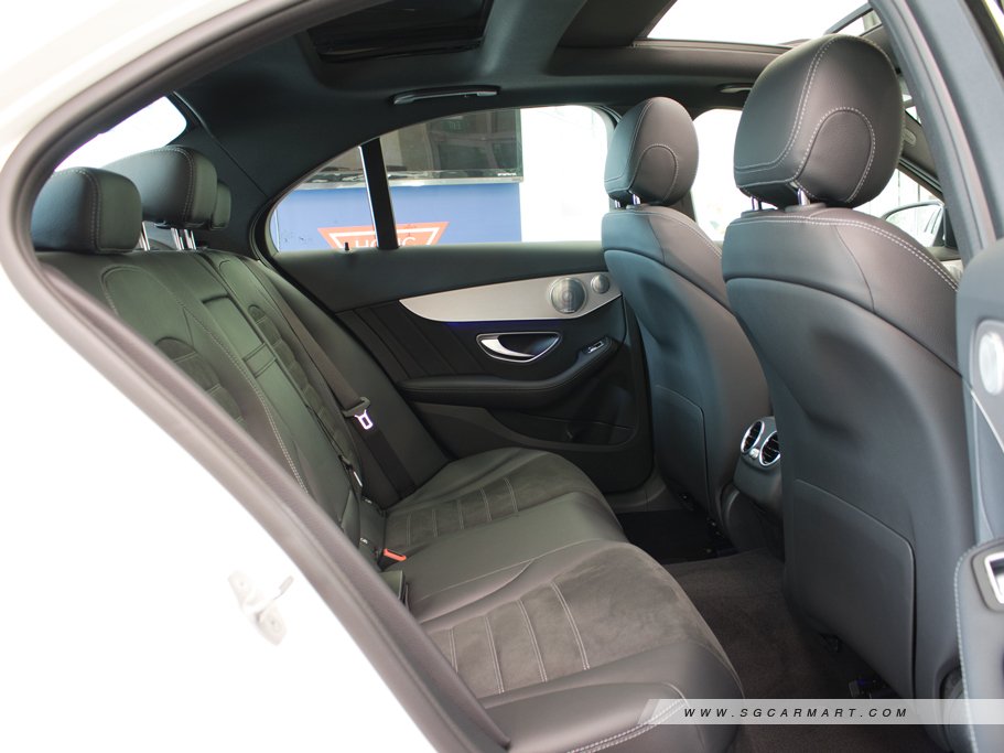 https://i.i-sgcm.com/new_cars/cars/12472/12472_g32