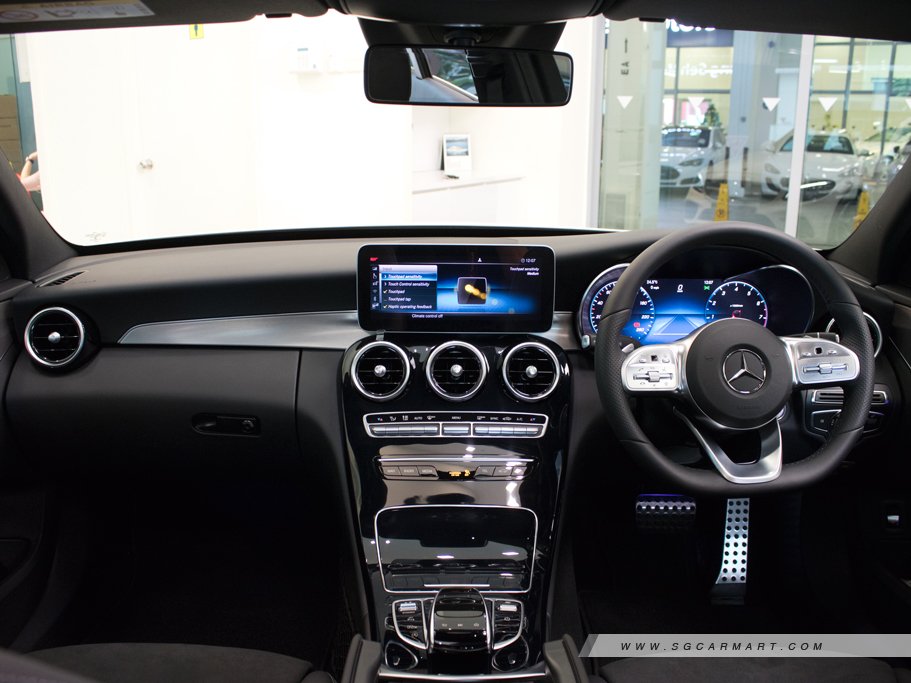 https://i.i-sgcm.com/new_cars/cars/12472/12472_g37