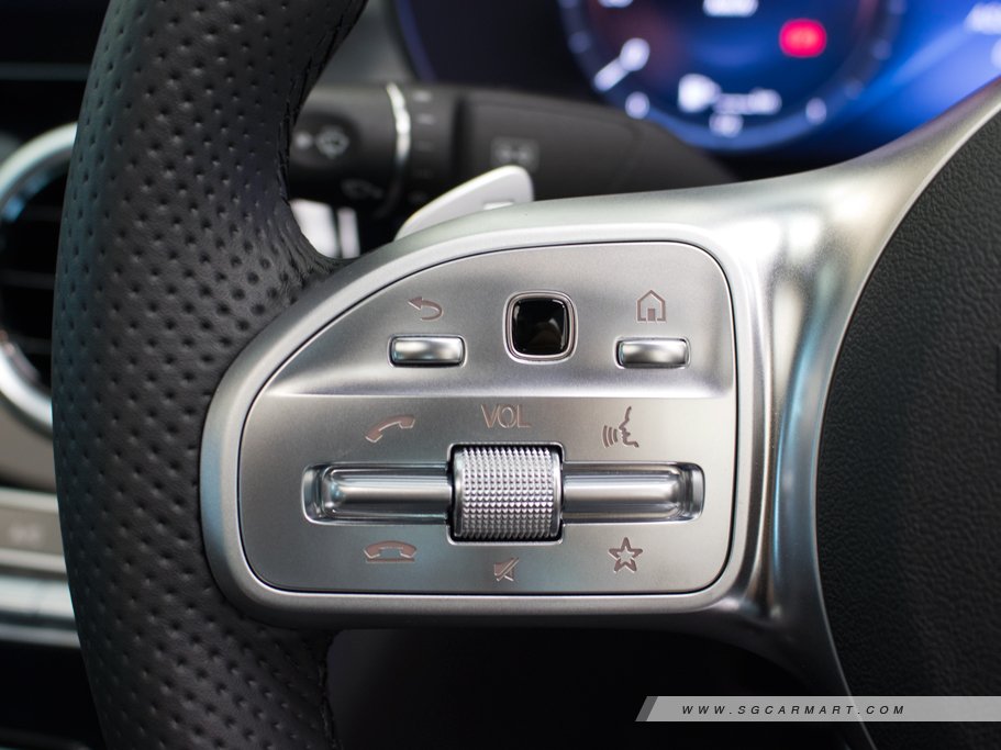 https://i.i-sgcm.com/new_cars/cars/12472/12472_g40