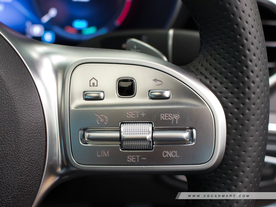 https://i.i-sgcm.com/new_cars/cars/12472/12472_g41