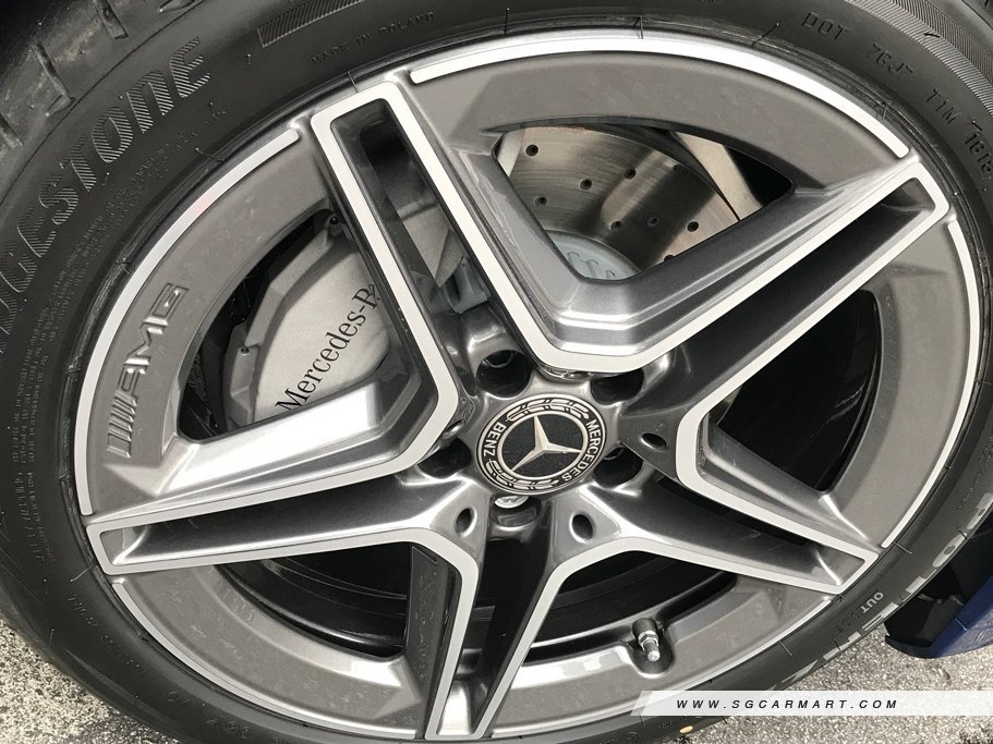 https://i.i-sgcm.com/new_cars/cars/12472/12472_g4