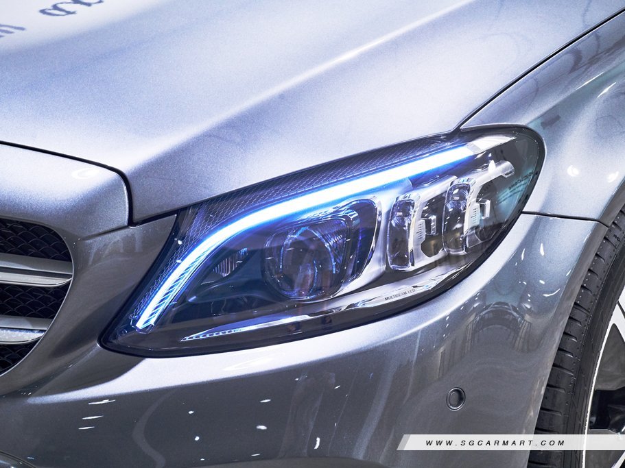 https://i.i-sgcm.com/new_cars/cars/12472/12472_g63
