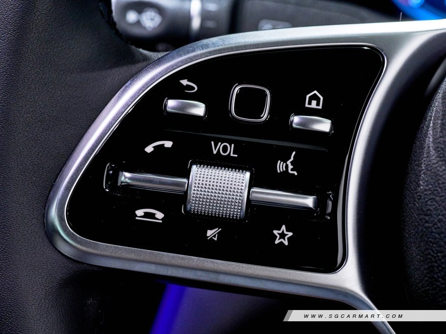 https://i.i-sgcm.com/new_cars/cars/12472/12472_g83