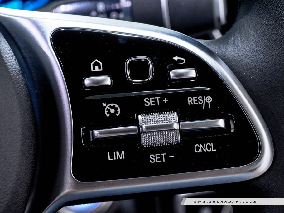 https://i.i-sgcm.com/new_cars/cars/12472/12472_g84