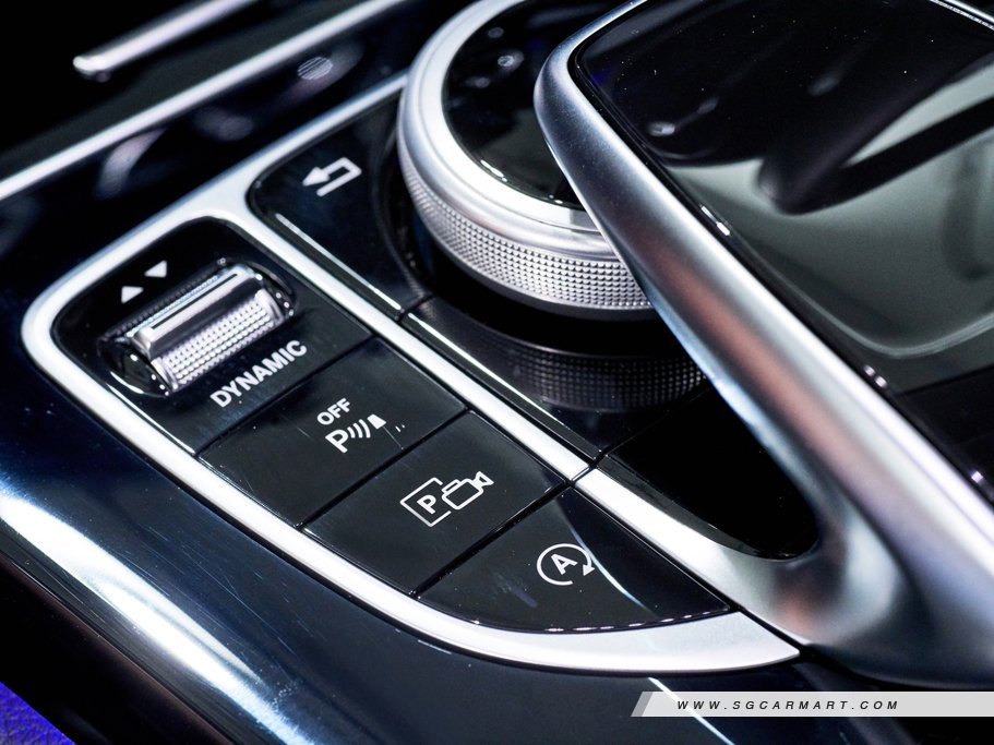 https://i.i-sgcm.com/new_cars/cars/12472/12472_g96