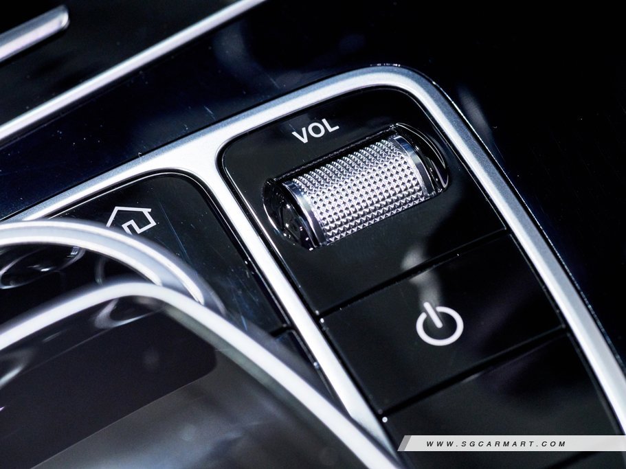 https://i.i-sgcm.com/new_cars/cars/12472/12472_g97