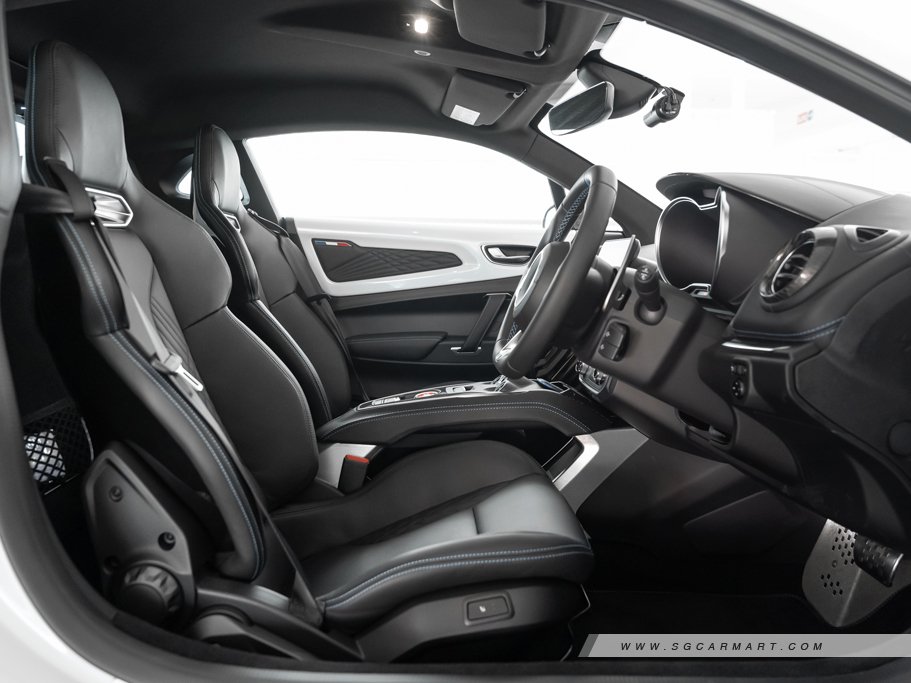 https://i.i-sgcm.com/new_cars/cars/12476/12476_g101