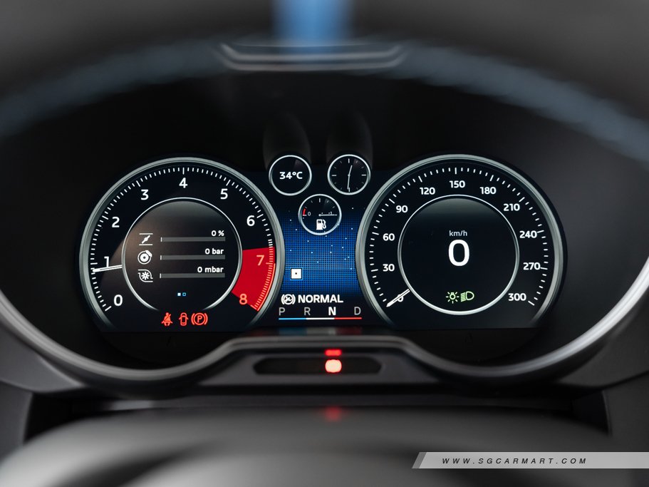https://i.i-sgcm.com/new_cars/cars/12476/12476_g104