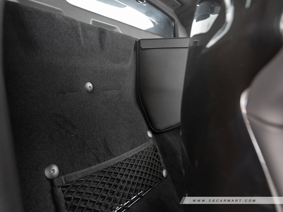 https://i.i-sgcm.com/new_cars/cars/12476/12476_g133