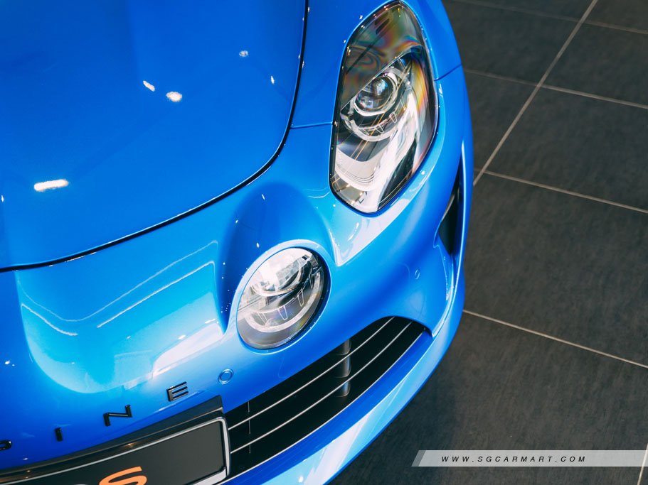 https://i.i-sgcm.com/new_cars/cars/12476/12476_g141