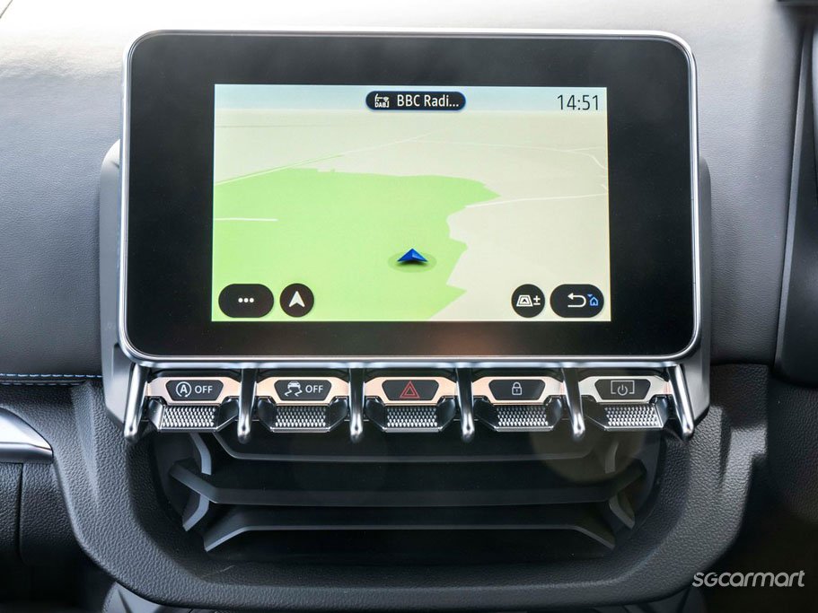 https://i.i-sgcm.com/new_cars/cars/12476/12476_g176