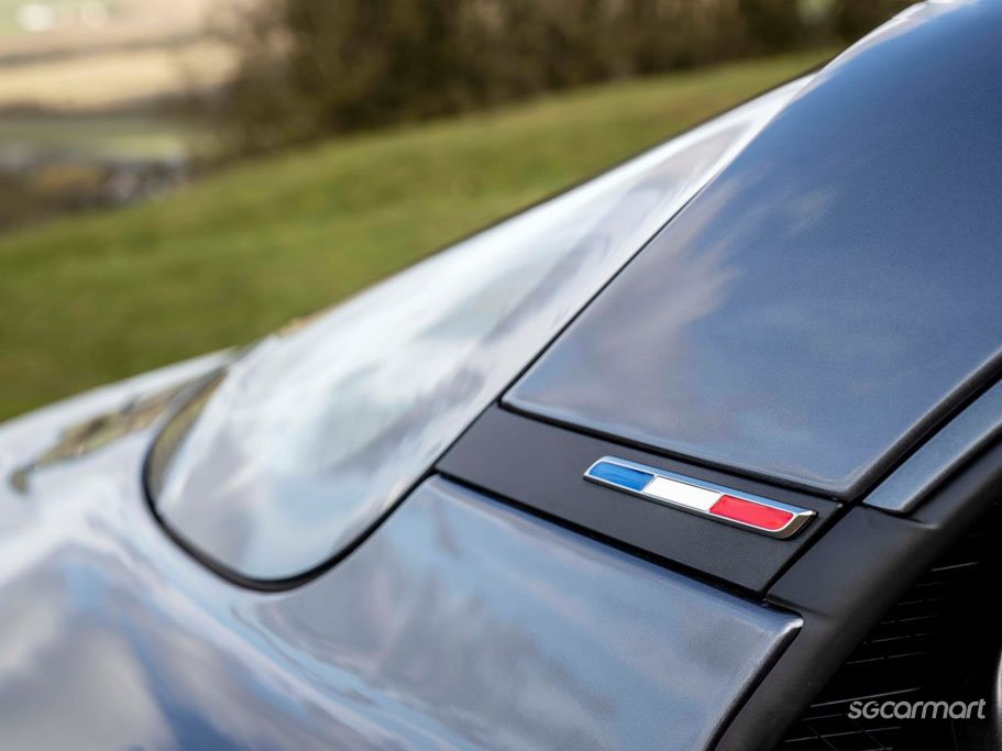 https://i.i-sgcm.com/new_cars/cars/12476/12476_g201