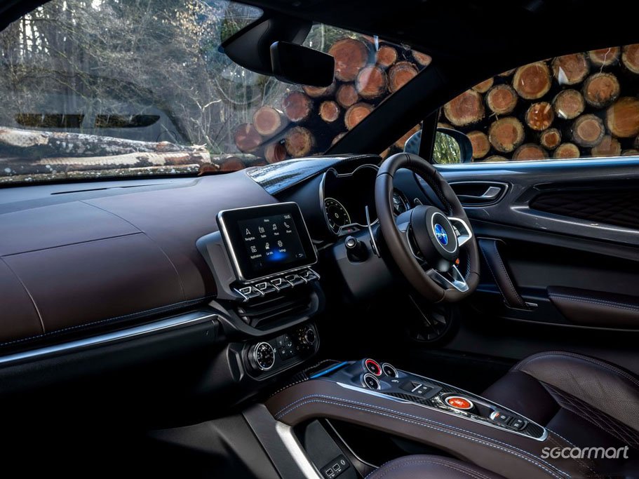 https://i.i-sgcm.com/new_cars/cars/12476/12476_g209