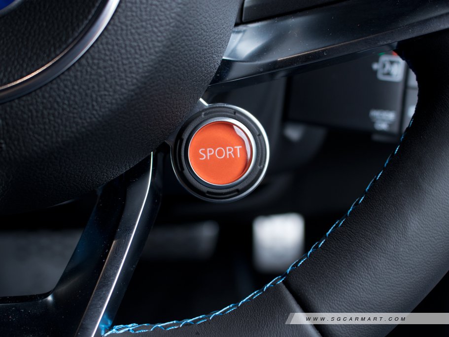 https://i.i-sgcm.com/new_cars/cars/12476/12476_g21