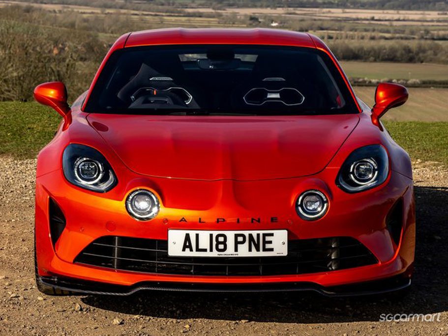 https://i.i-sgcm.com/new_cars/cars/12476/12476_g225