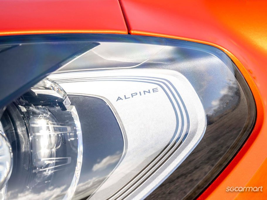 https://i.i-sgcm.com/new_cars/cars/12476/12476_g234