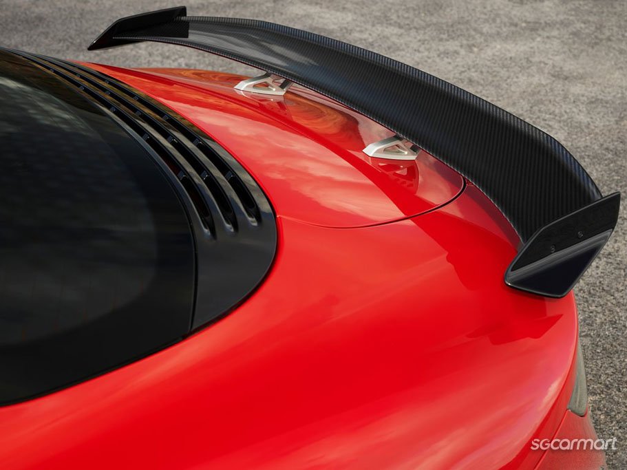 https://i.i-sgcm.com/new_cars/cars/12476/12476_g249