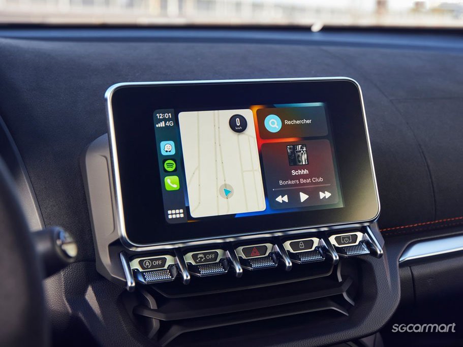 https://i.i-sgcm.com/new_cars/cars/12476/12476_g260