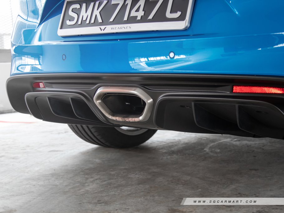 https://i.i-sgcm.com/new_cars/cars/12476/12476_g43