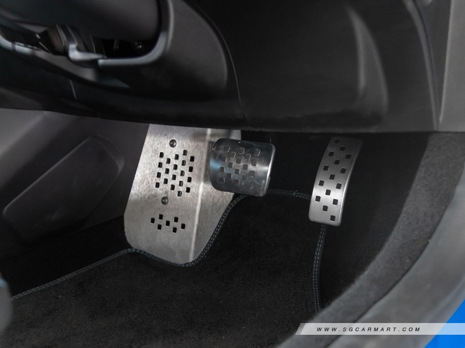 https://i.i-sgcm.com/new_cars/cars/12476/12476_g60