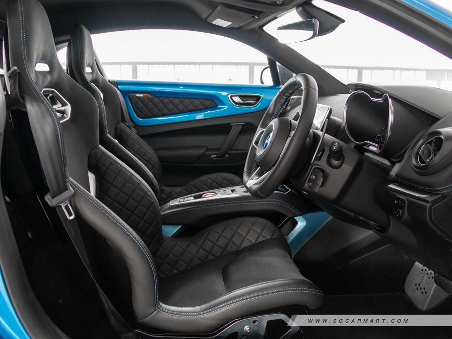 https://i.i-sgcm.com/new_cars/cars/12476/12476_g61