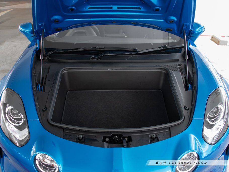 https://i.i-sgcm.com/new_cars/cars/12476/12476_g67