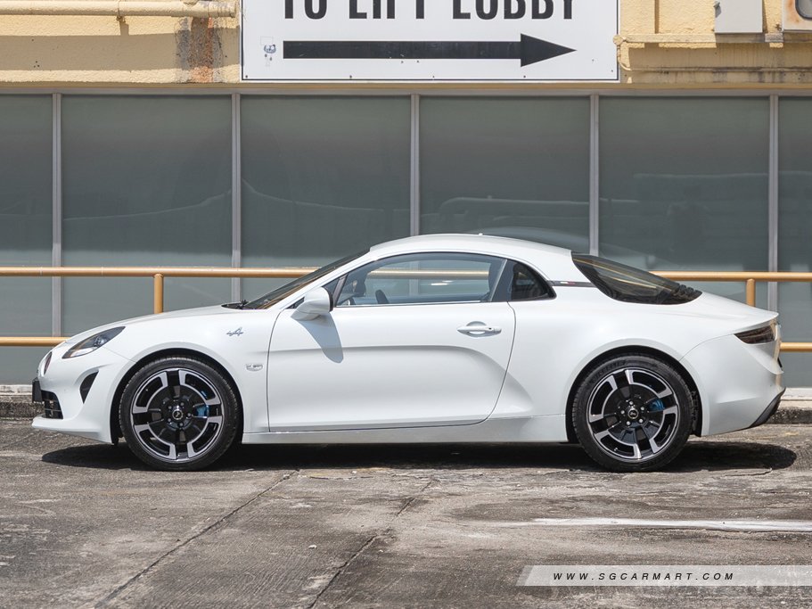 https://i.i-sgcm.com/new_cars/cars/12476/12476_g94