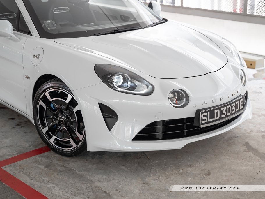 https://i.i-sgcm.com/new_cars/cars/12476/12476_g96