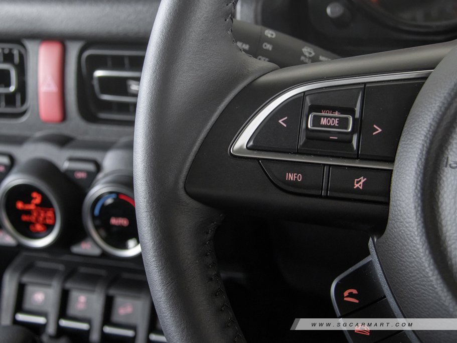 https://i.i-sgcm.com/new_cars/cars/12481/12481_g15