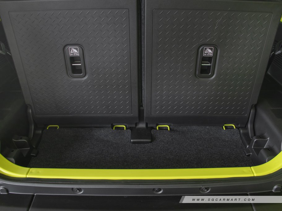 https://i.i-sgcm.com/new_cars/cars/12481/12481_g26
