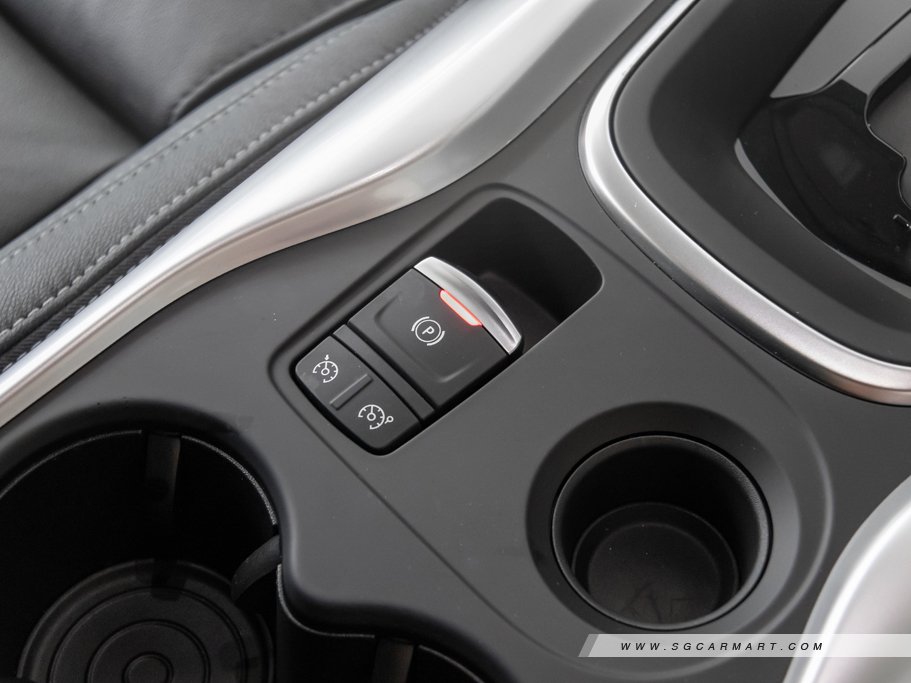 https://i.i-sgcm.com/new_cars/cars/12482/12482_g25