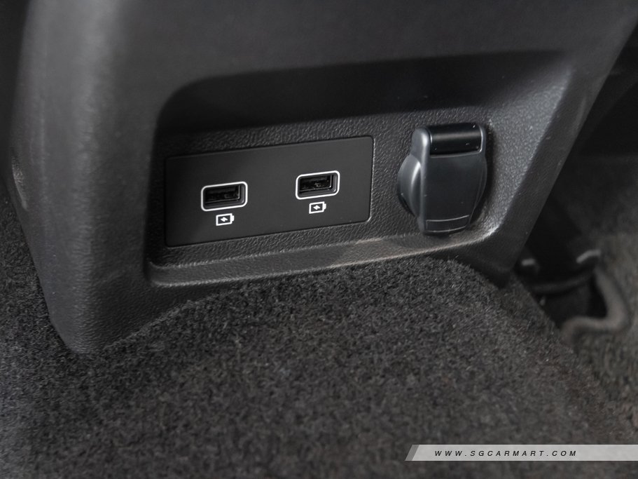 https://i.i-sgcm.com/new_cars/cars/12482/12482_g30