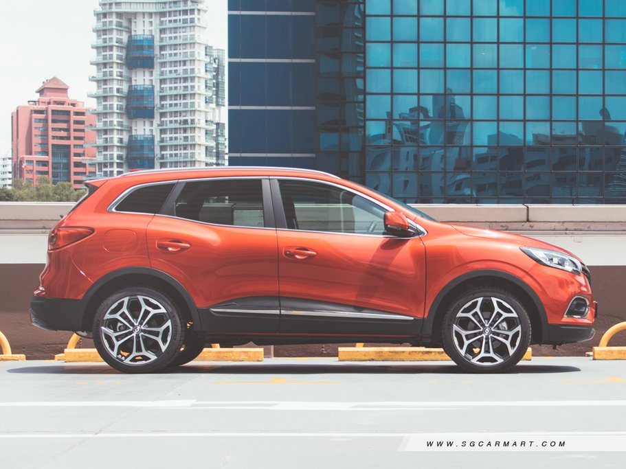 https://i.i-sgcm.com/new_cars/cars/12482/12482_g7