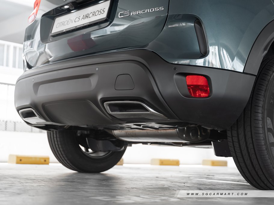 https://i.i-sgcm.com/new_cars/cars/12483/12483_g105