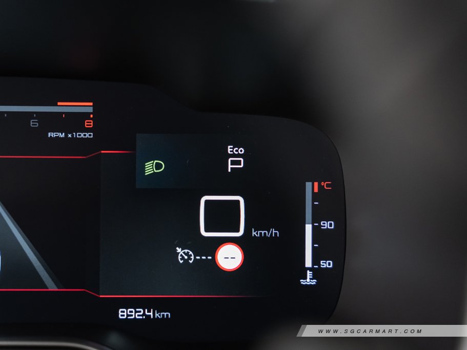 https://i.i-sgcm.com/new_cars/cars/12483/12483_g112