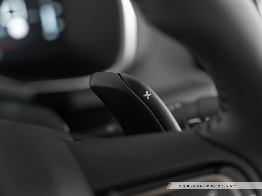 https://i.i-sgcm.com/new_cars/cars/12483/12483_g115