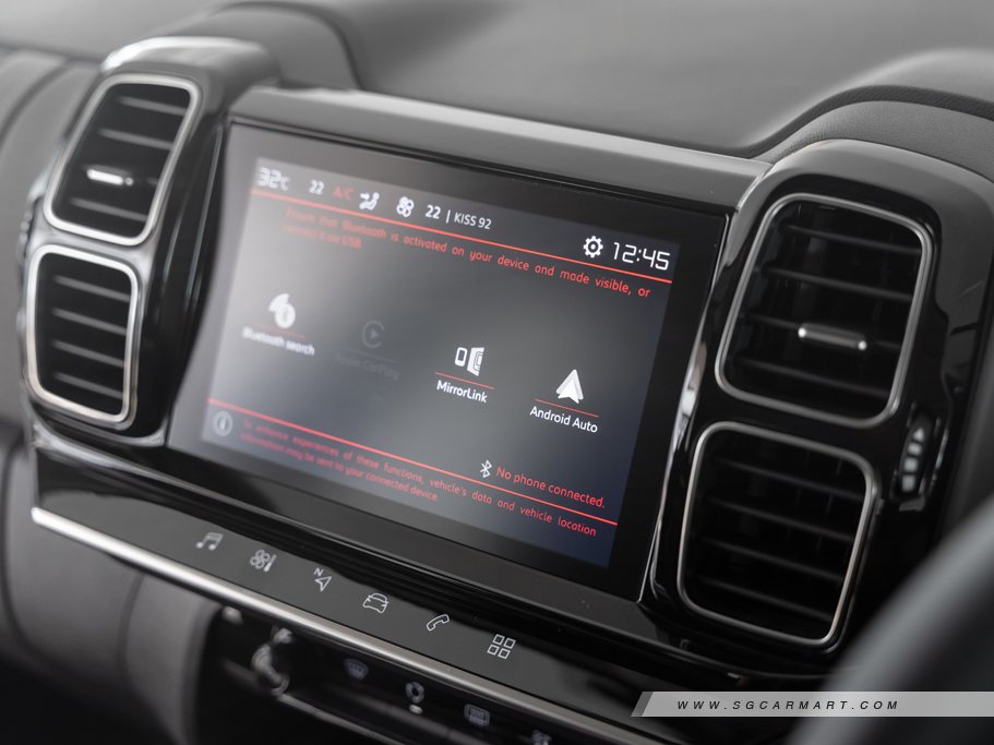 https://i.i-sgcm.com/new_cars/cars/12483/12483_g120