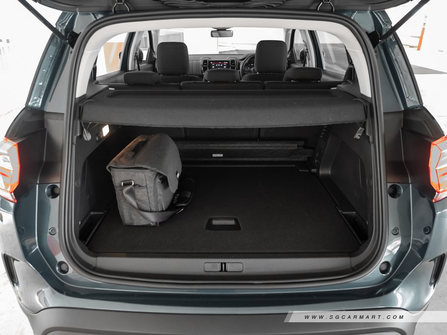 https://i.i-sgcm.com/new_cars/cars/12483/12483_g134