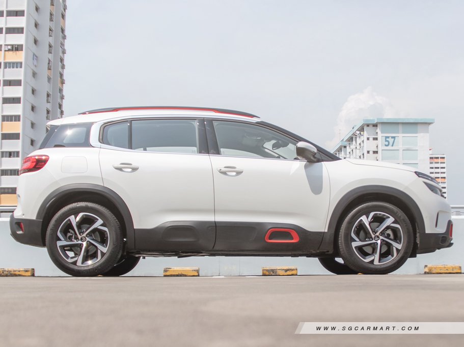 https://i.i-sgcm.com/new_cars/cars/12483/12483_g43