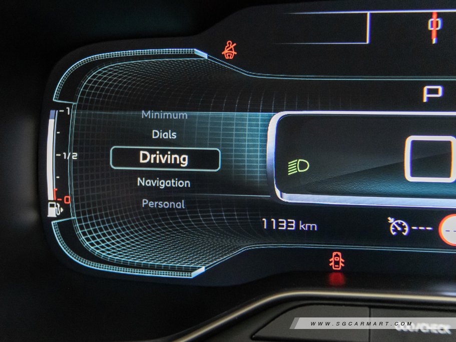 https://i.i-sgcm.com/new_cars/cars/12483/12483_g55