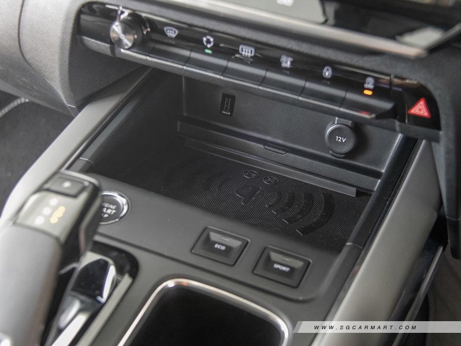 https://i.i-sgcm.com/new_cars/cars/12483/12483_g62