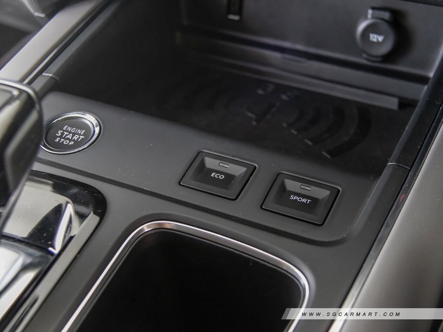 https://i.i-sgcm.com/new_cars/cars/12483/12483_g64