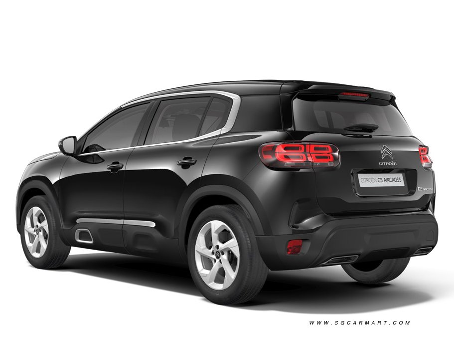 https://i.i-sgcm.com/new_cars/cars/12483/12483_g77