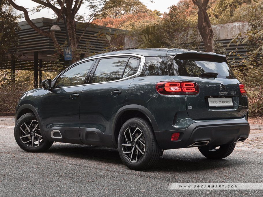 https://i.i-sgcm.com/new_cars/cars/12483/12483_g98